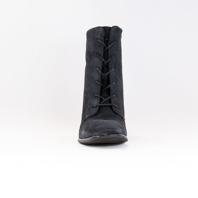 Naot Majesty (Women's) - Charcoal Soft Suede