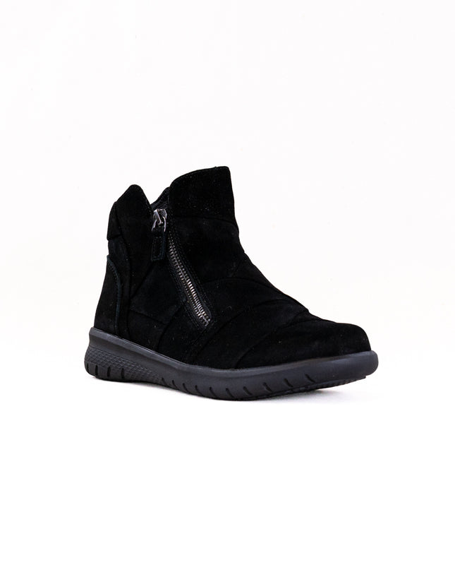 Ziera Sisley (Women's) - Black Water Resistant Suede