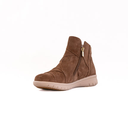 Ziera Sisley (Women's) - Whiskey Water Resistant Suede