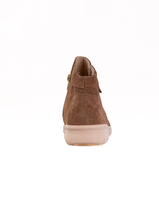 Ziera Sisley (Women's) - Whiskey Water Resistant Suede