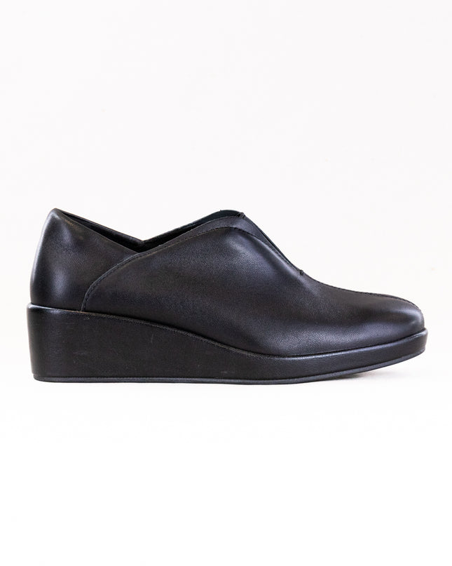 Alegria Hadlee (Women's) - Black