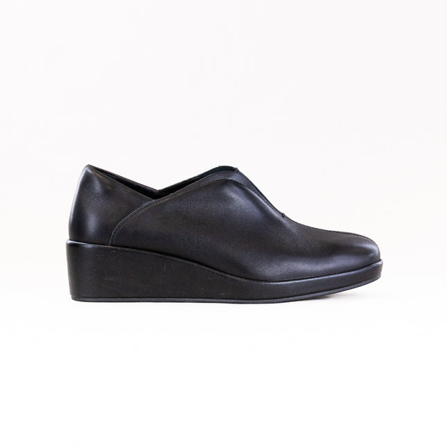 Alegria Hadlee (Women's) - Black