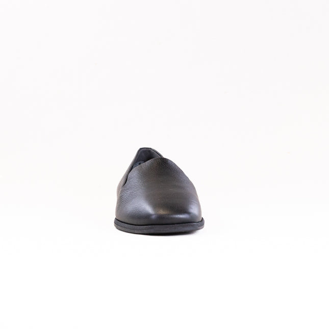 Vionic Willa 2.0 Slip On Flat (Women's) - Black Leather