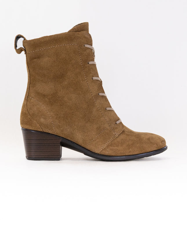 Naot Majesty (Women's) - Acorn Suede