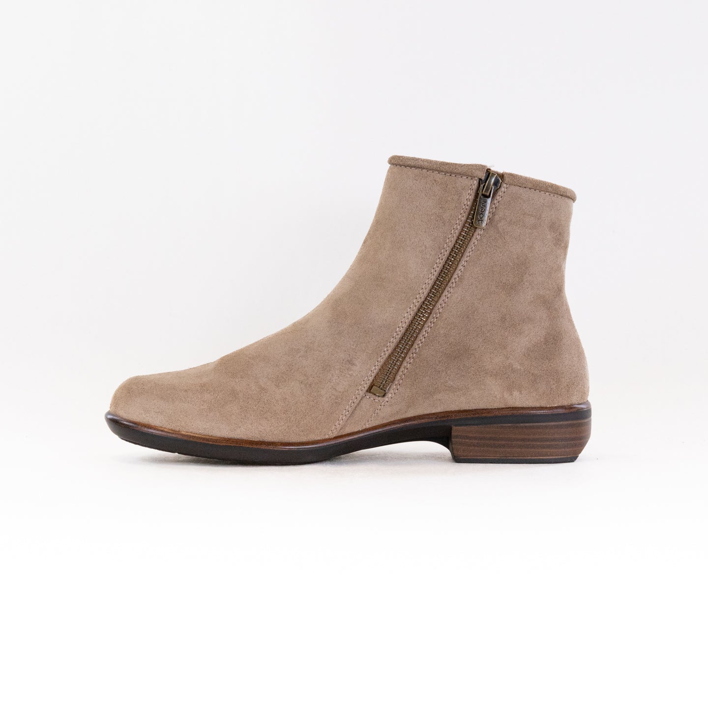 Naot Norther (Women's) - Almond Suede