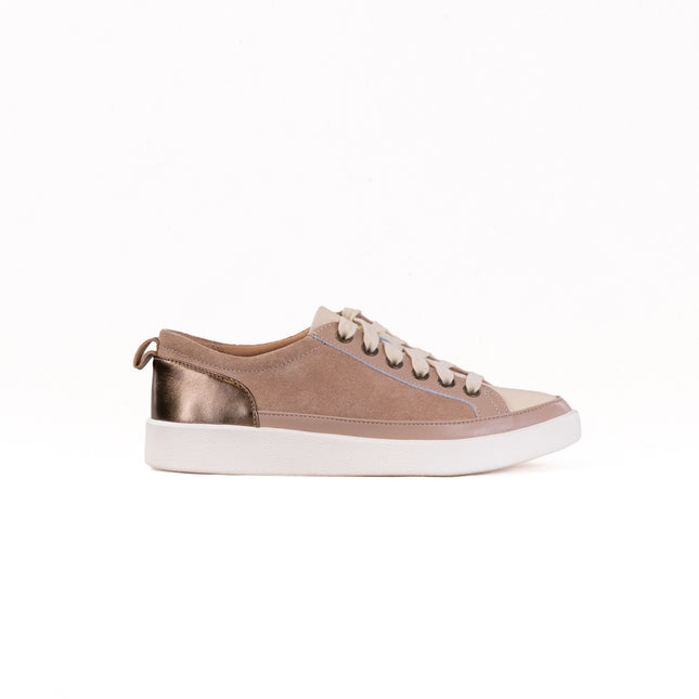 Vionic Winny (Women's) - Desert Sand Bronze Suede