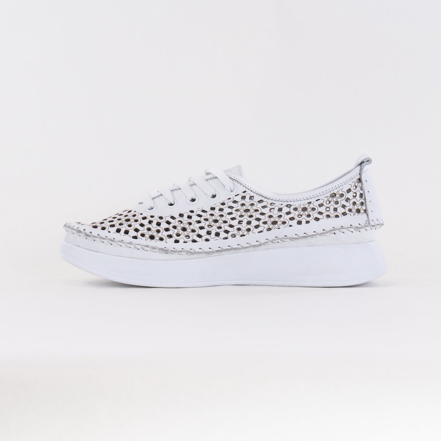 Spring Step Youlanda (Women's) - White