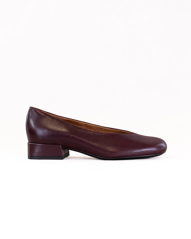 Vionic Petra (Women's) - Mulled Wine Leather