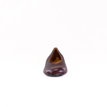 Vionic Petra (Women's) - Mulled Wine Leather