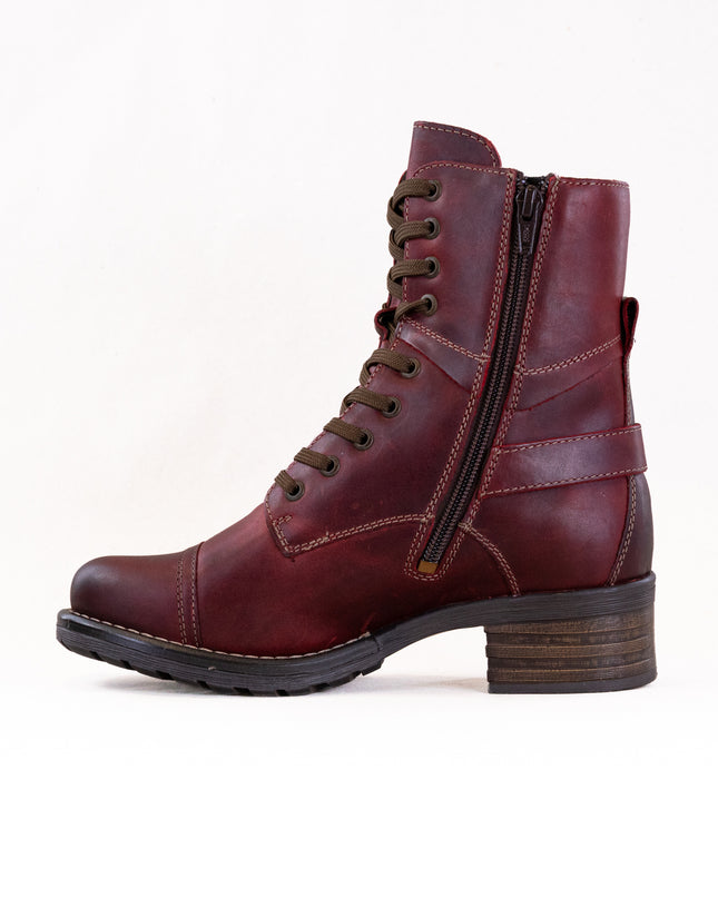Taos Crave (Women's) - Red Vintage Leather