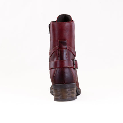 Taos Crave (Women's) - Red Vintage Leather
