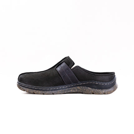 Clarks Orlene Clog (Women's) - Black Nubuck