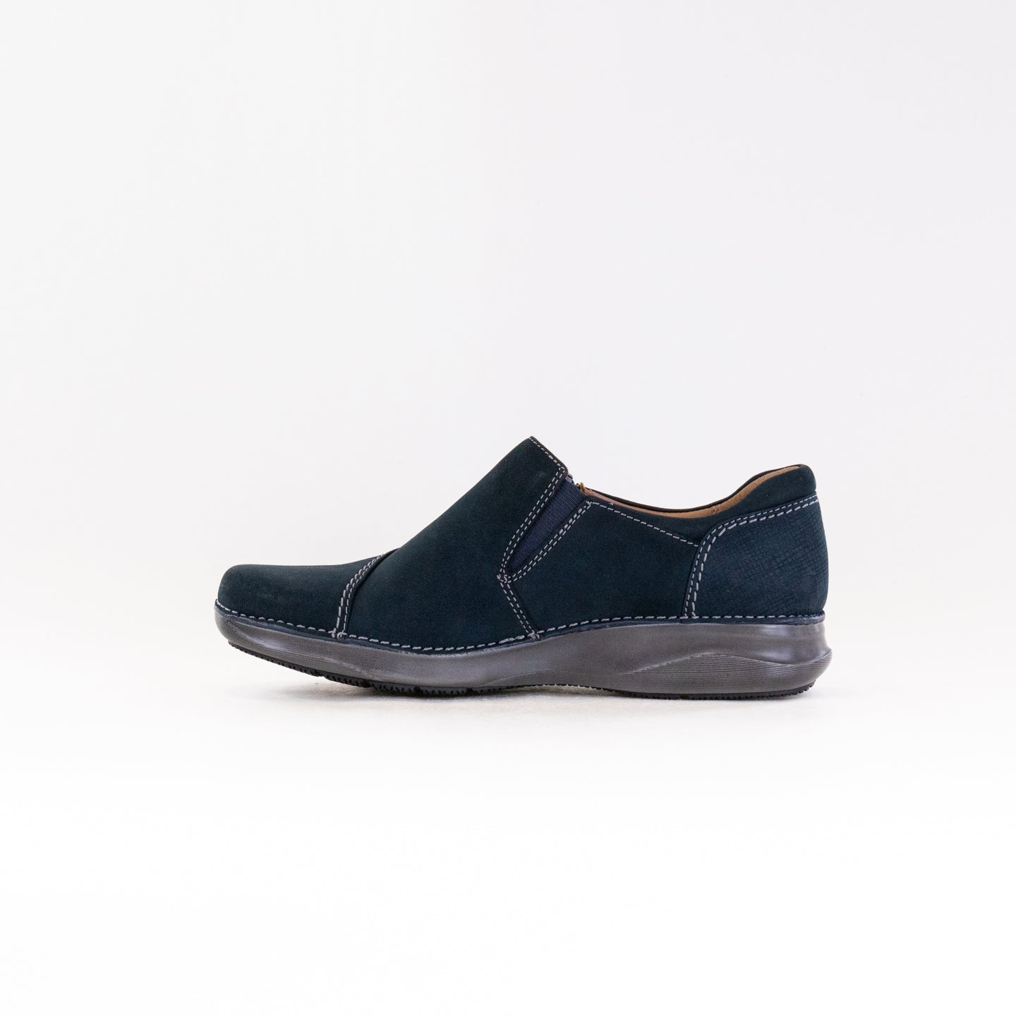 Clarks Appley Zip (Women's) - Navy Nubuck