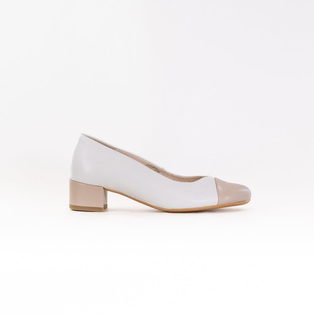 ARA Nanette (Women's) - Cream Calf/Sand Calf Toe