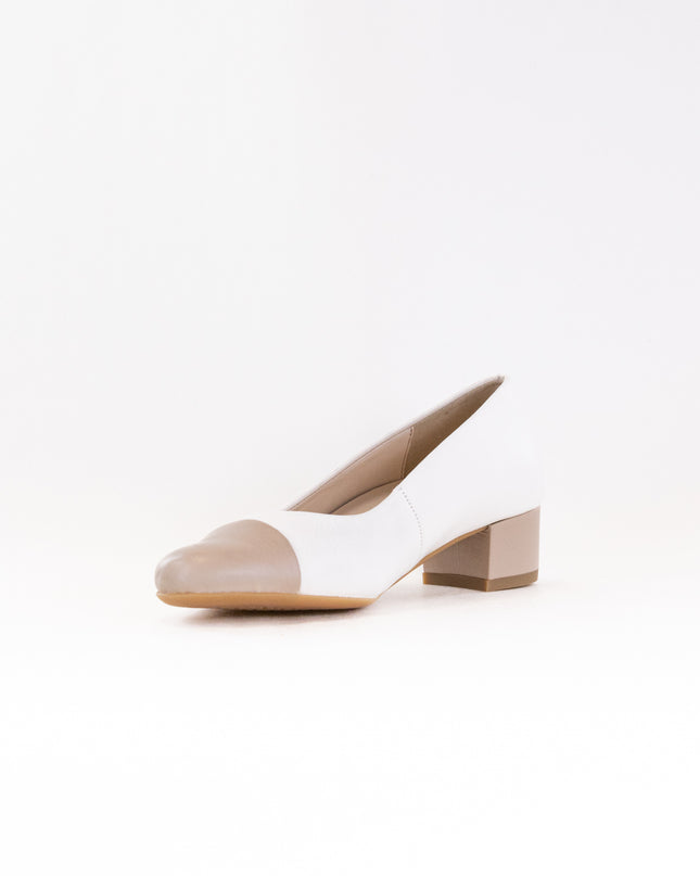 Ara Nanette (Women's) - Cream Calf/Sand Calf Toe