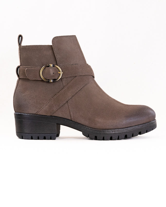 Salvia Clara (Women's) - Loggia Viz Suede
