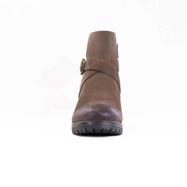Salvia Clara (Women's) - Loggia Viz Suede