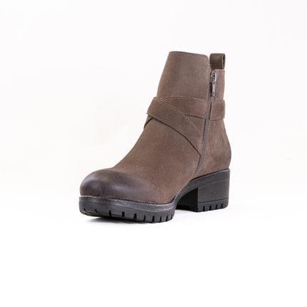 Salvia Clara (Women's) - Loggia Viz Suede