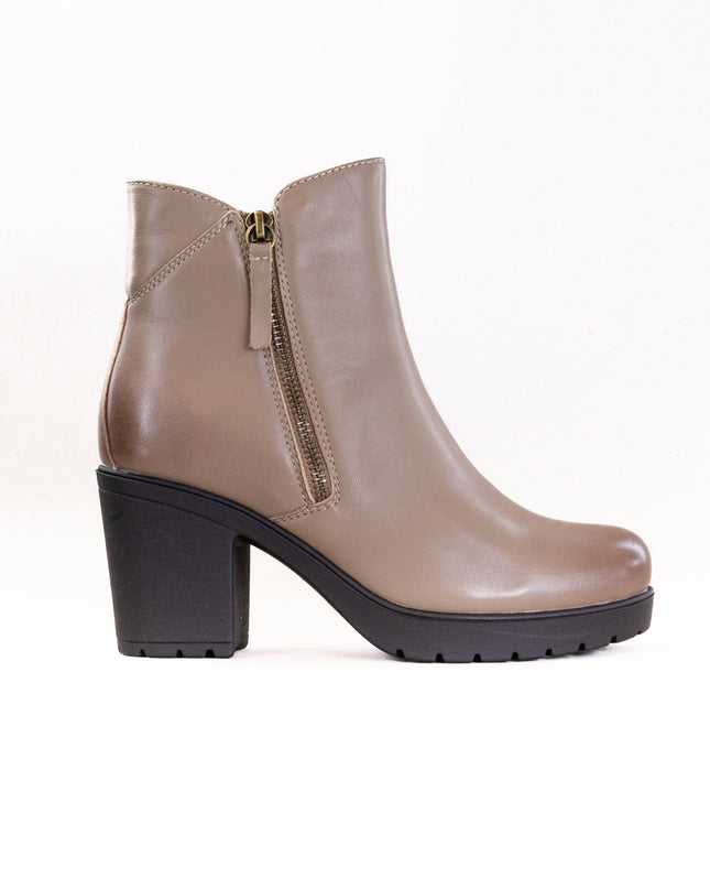 Spring Step Dealey (Women's) - Taupe