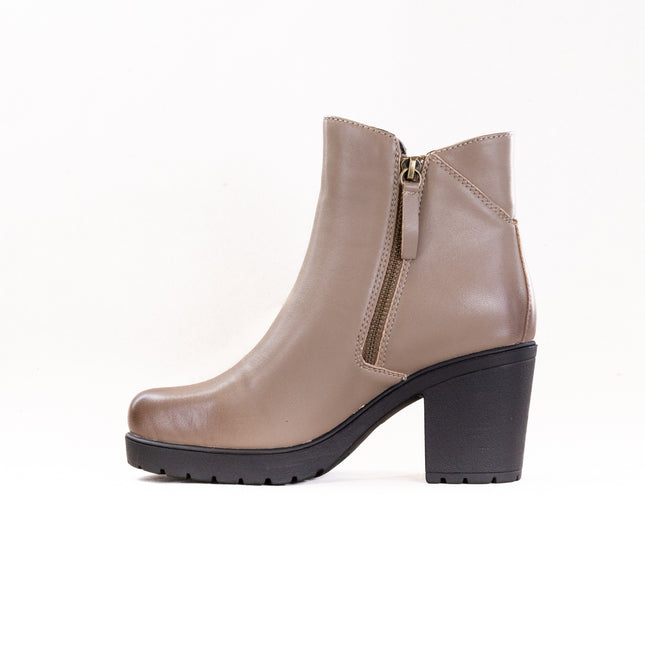 Spring Step Dealey (Women's) - Taupe