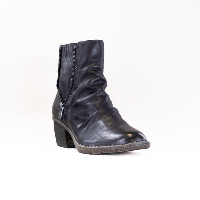 Clarks Kastela Zip (Women's) - Black