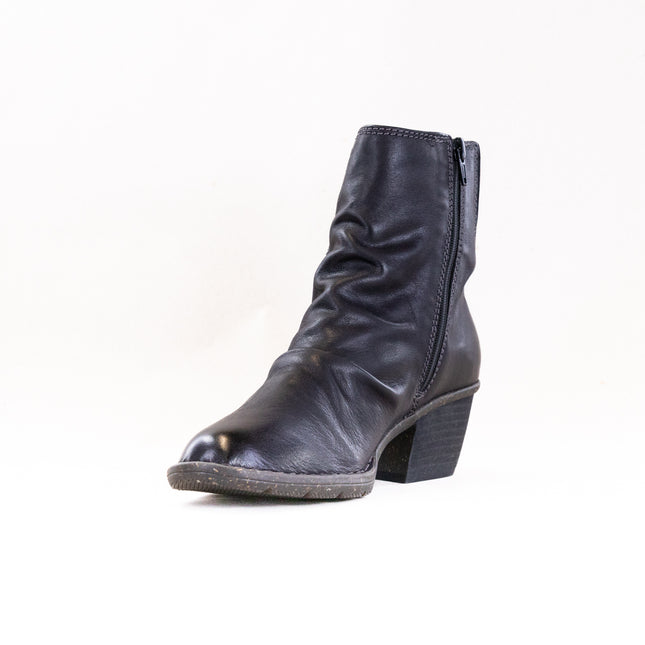 Clarks Kastela Zip (Women's) - Black