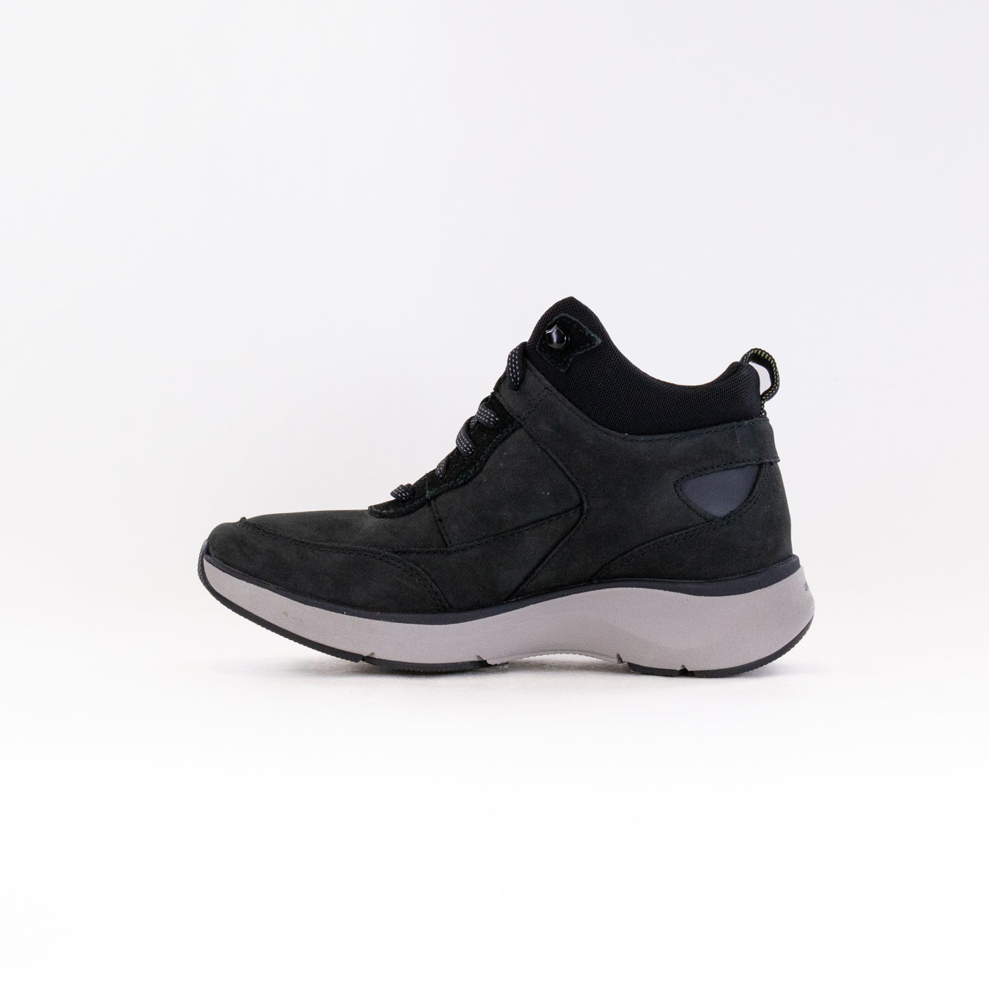 Clarks Wave 2.0 MID Waterproof (Women's) - Black