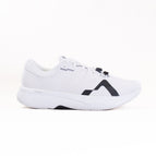 8 / WHITE
