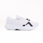 8 / WHITE