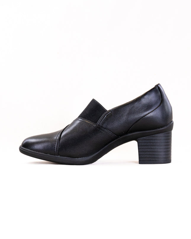 Clarks Shaya Tess (Women's) - Black Leather