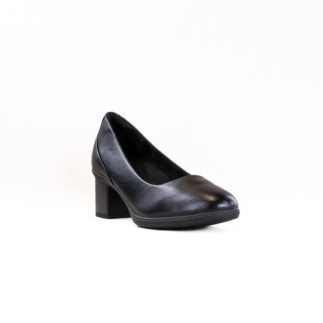 Clarks Shaya Poppy (Women's) - Black Leather