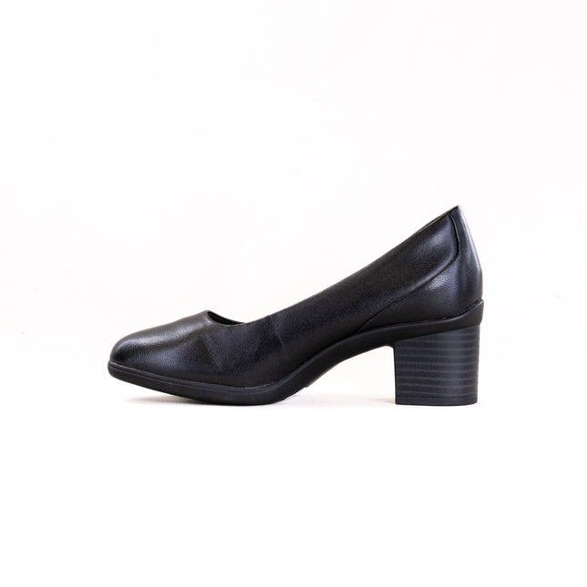 Clarks Shaya Poppy (Women's) - Black Leather