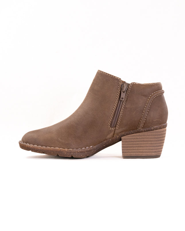 Clarks Kastela Lo (Women's) - Pebble Leather