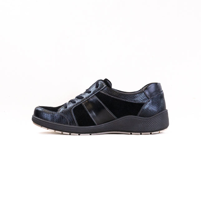 Suave Porto Lace Up (Women's) - Black/Black/Black