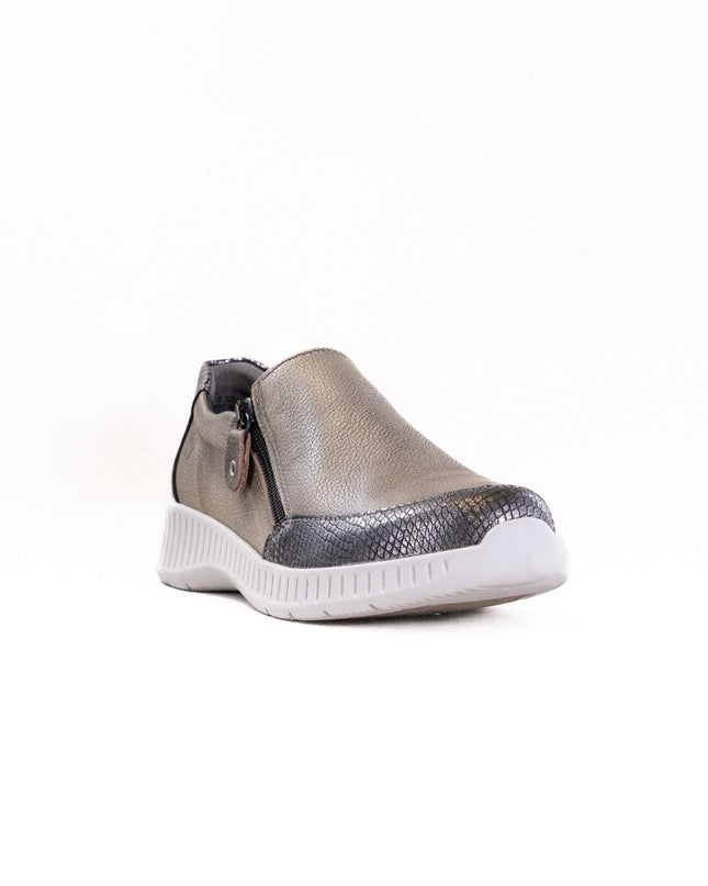 Suave Geneve Slip On (Women's) - Albacore/Barrel