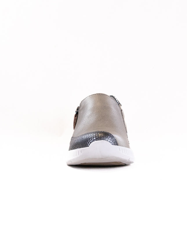 Suave Geneve Slip On (Women's) - Albacore/Barrel