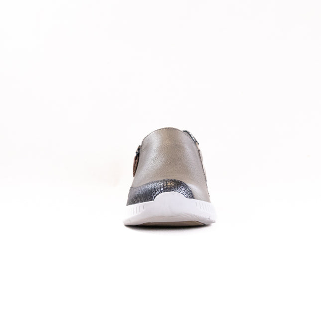 Suave Geneve Slip On (Women's) - Albacore/Barrel