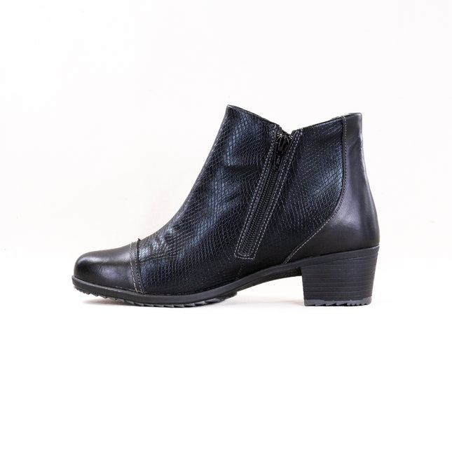 Suave Sydney Boot (Women's) - Black/Black