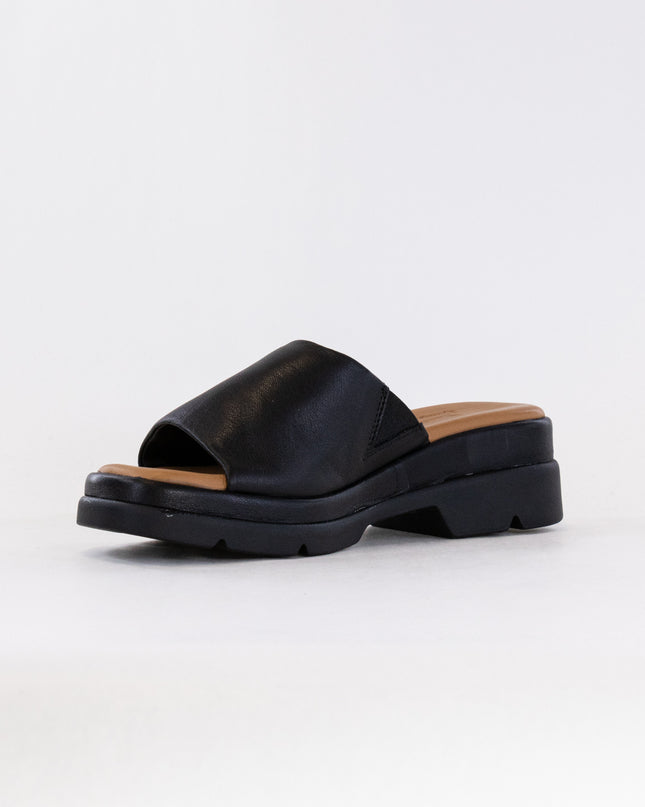Spring Step Fireisland (Women's) - Black Leather