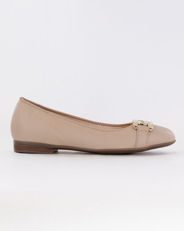 Ara Sky Flat 12-31314 (Women's) - Sand Leather