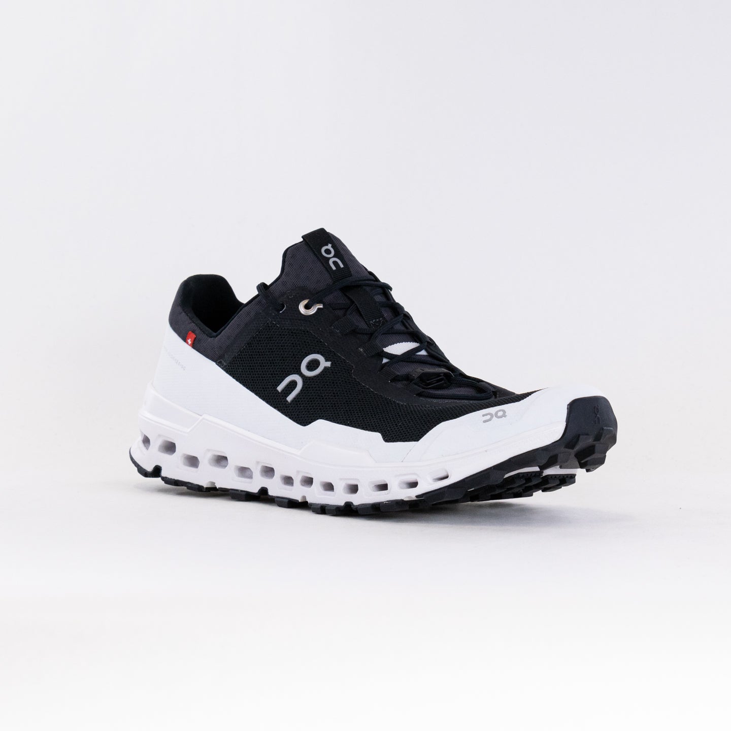 On Cloudultra (Women's) - Black/White