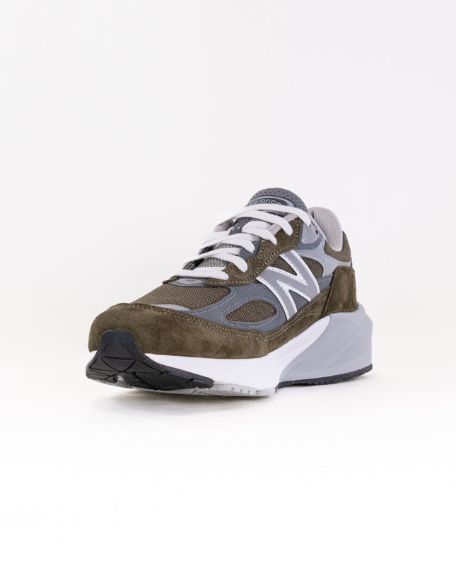 New Balance 990V6 (Unisex) - Olive