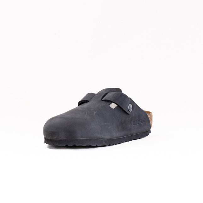 Birkenstock Boston (Unisex) - Black Oiled Leather