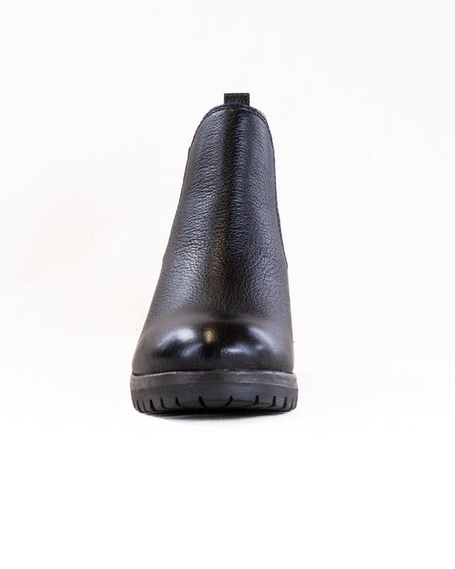 Salvia Cassy (Women's) - Black Pebbled Leather