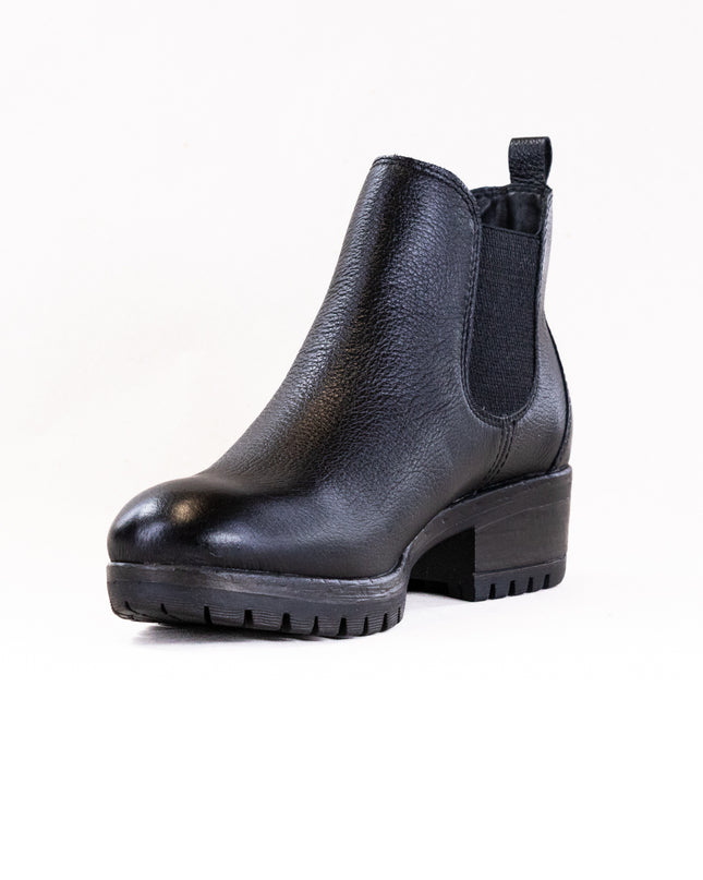 Salvia Cassy (Women's) - Black Pebbled Leather