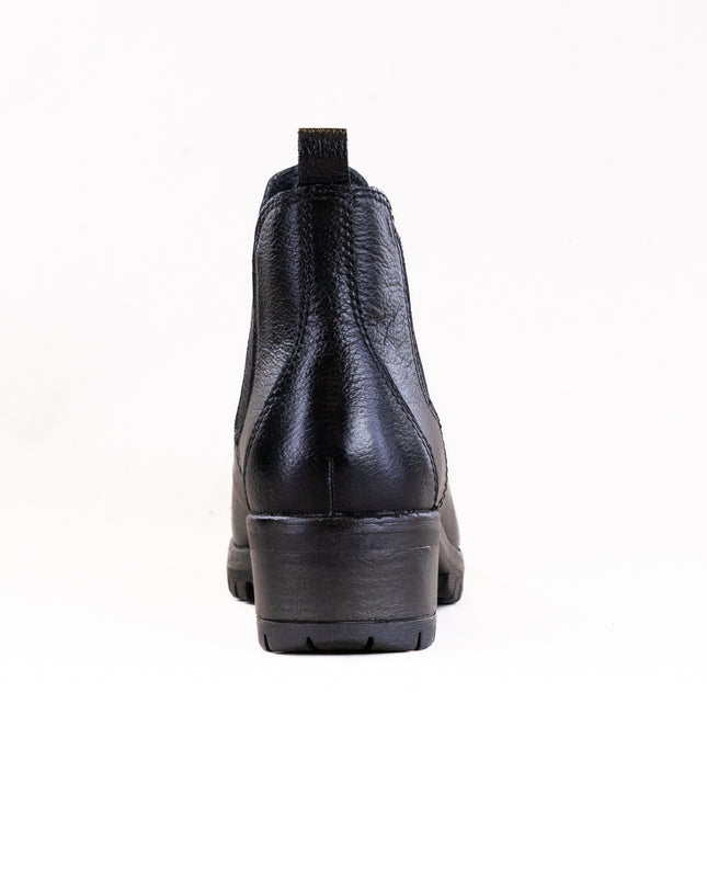 Salvia Cassy (Women's) - Black Pebbled Leather