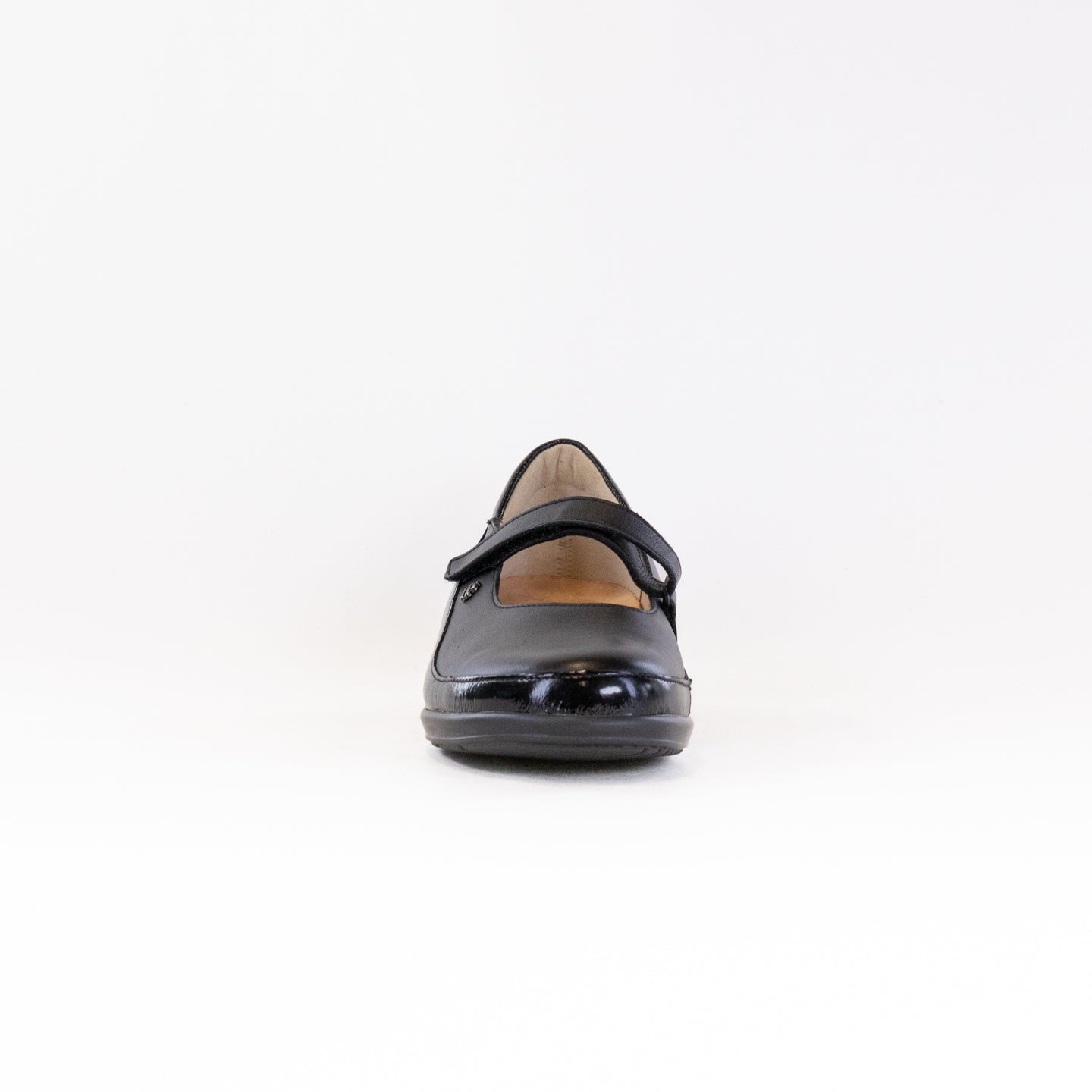 Finn Comfort Hempstead (Women's) - Black Leather