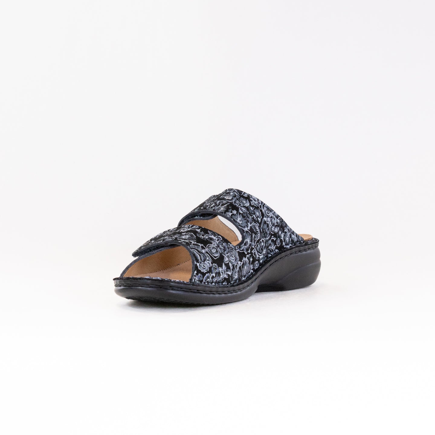 Finn Comfort Sansibar (Women's) - Roses Nero