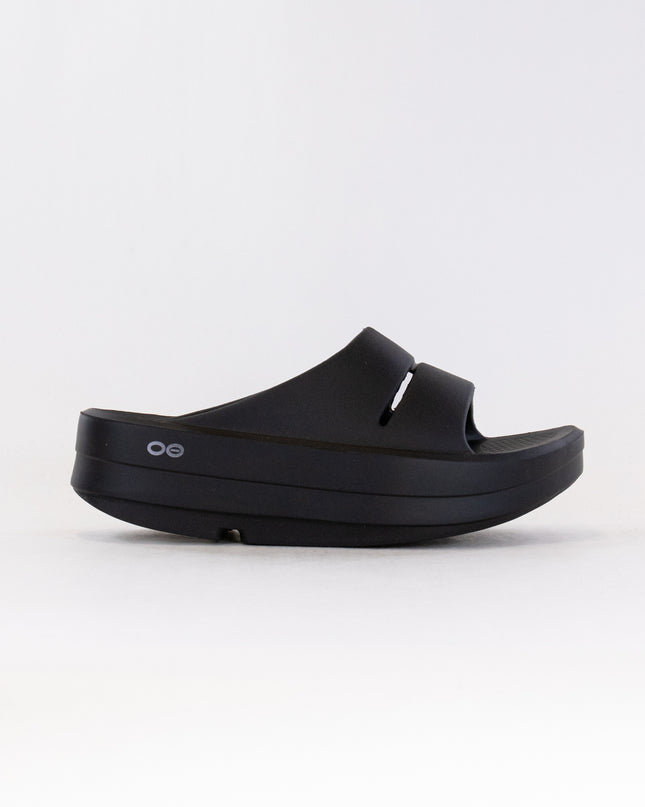 OOFOS OOMega Ooahh Sandal (Women's) - Black