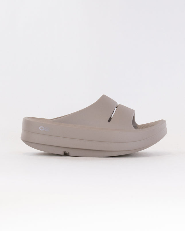 OOFOS OOMega Ooahh Sandal (Women's) - Nomad